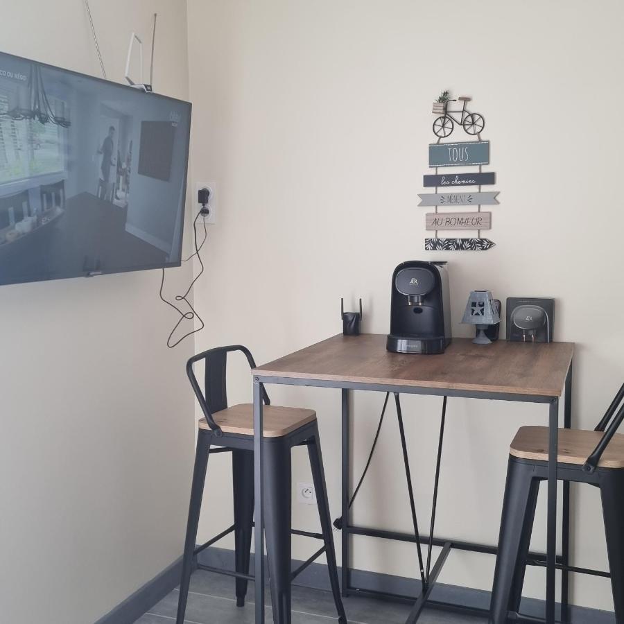 Chambre Avec Piscine Partagee Marcorignan Extérieur photo